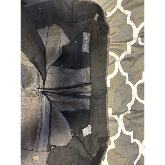 Men’s Croft And Barrow Gray Dress Pants 34/32 - Picture 2 of 2